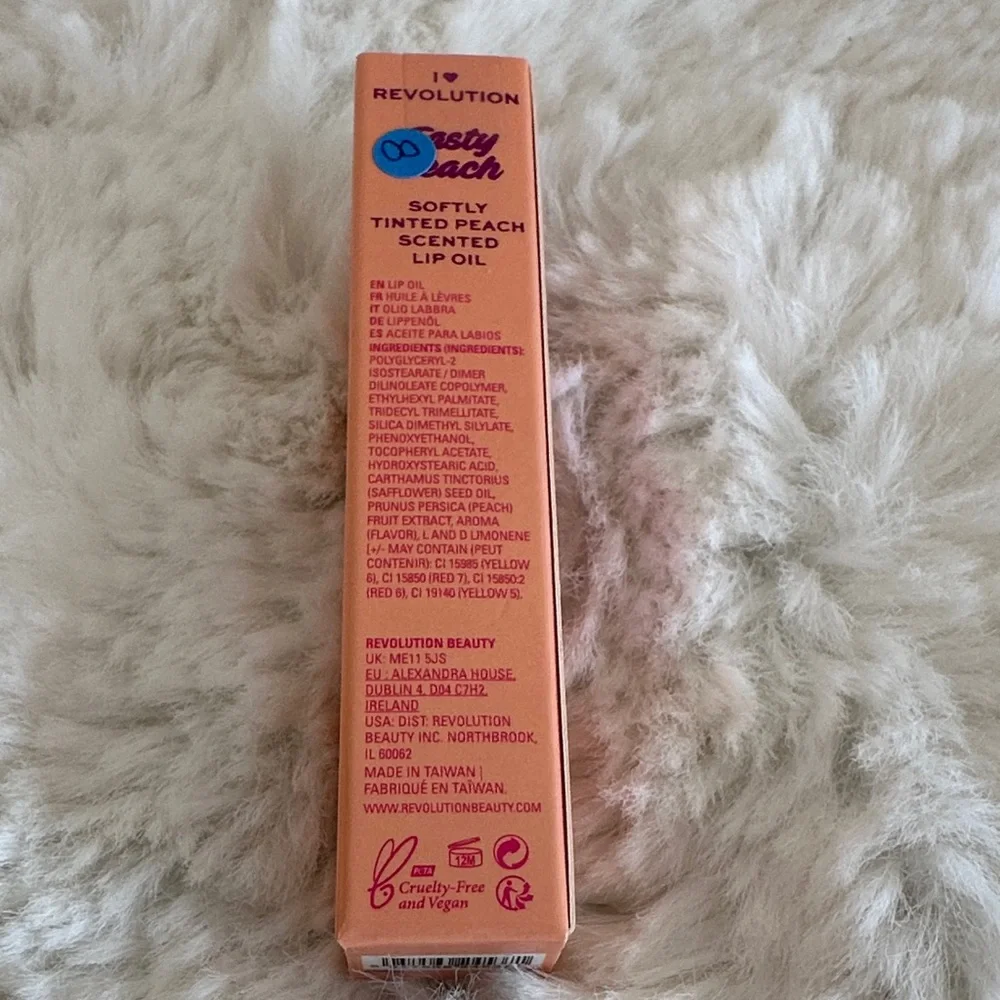 Revolution Tasty Peach Lip Oil